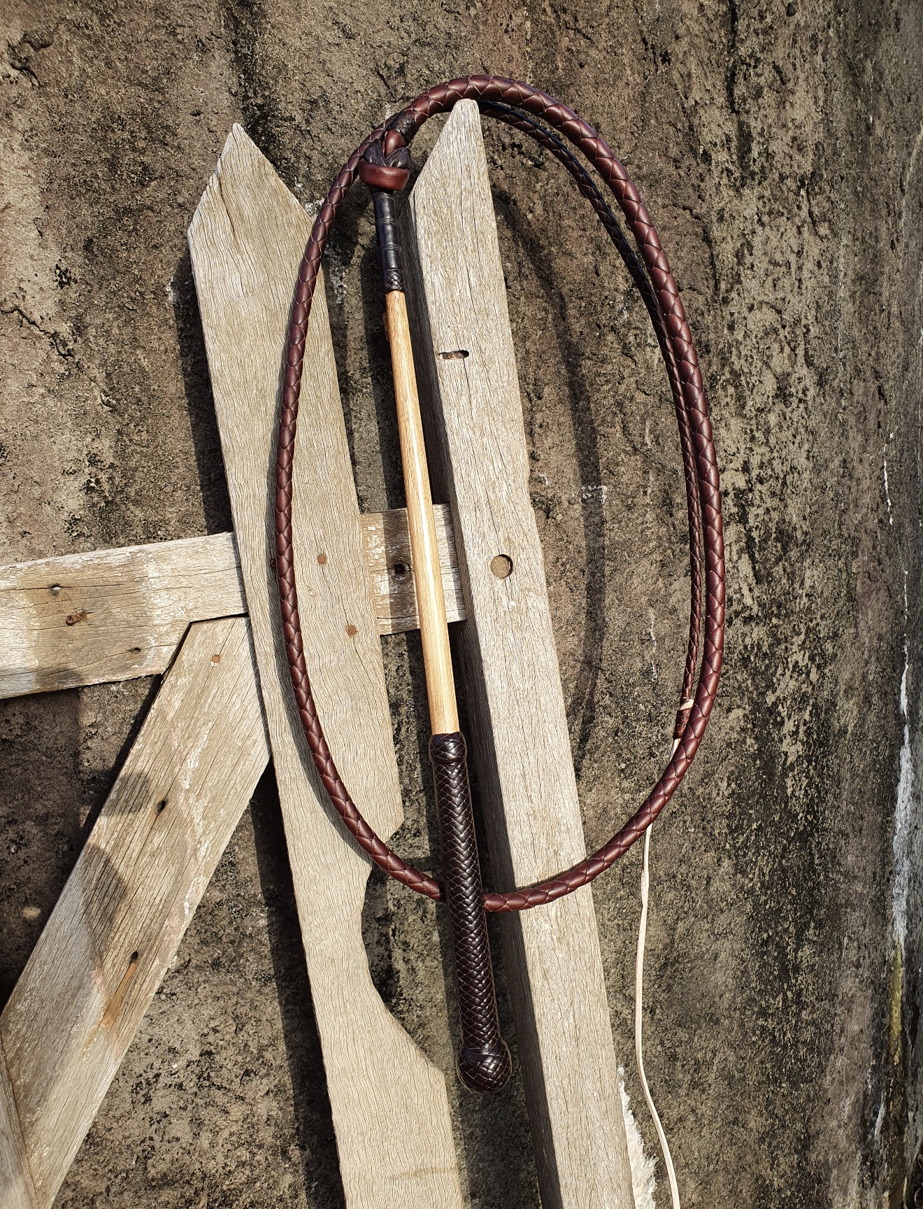 Stock Whips - Red Cow hide - Image 3